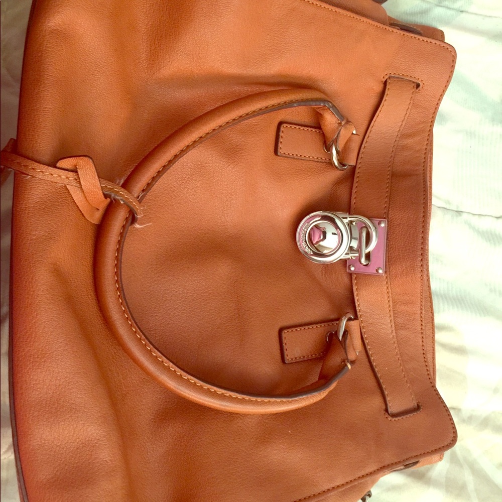 COPY - Michael Kors tote!